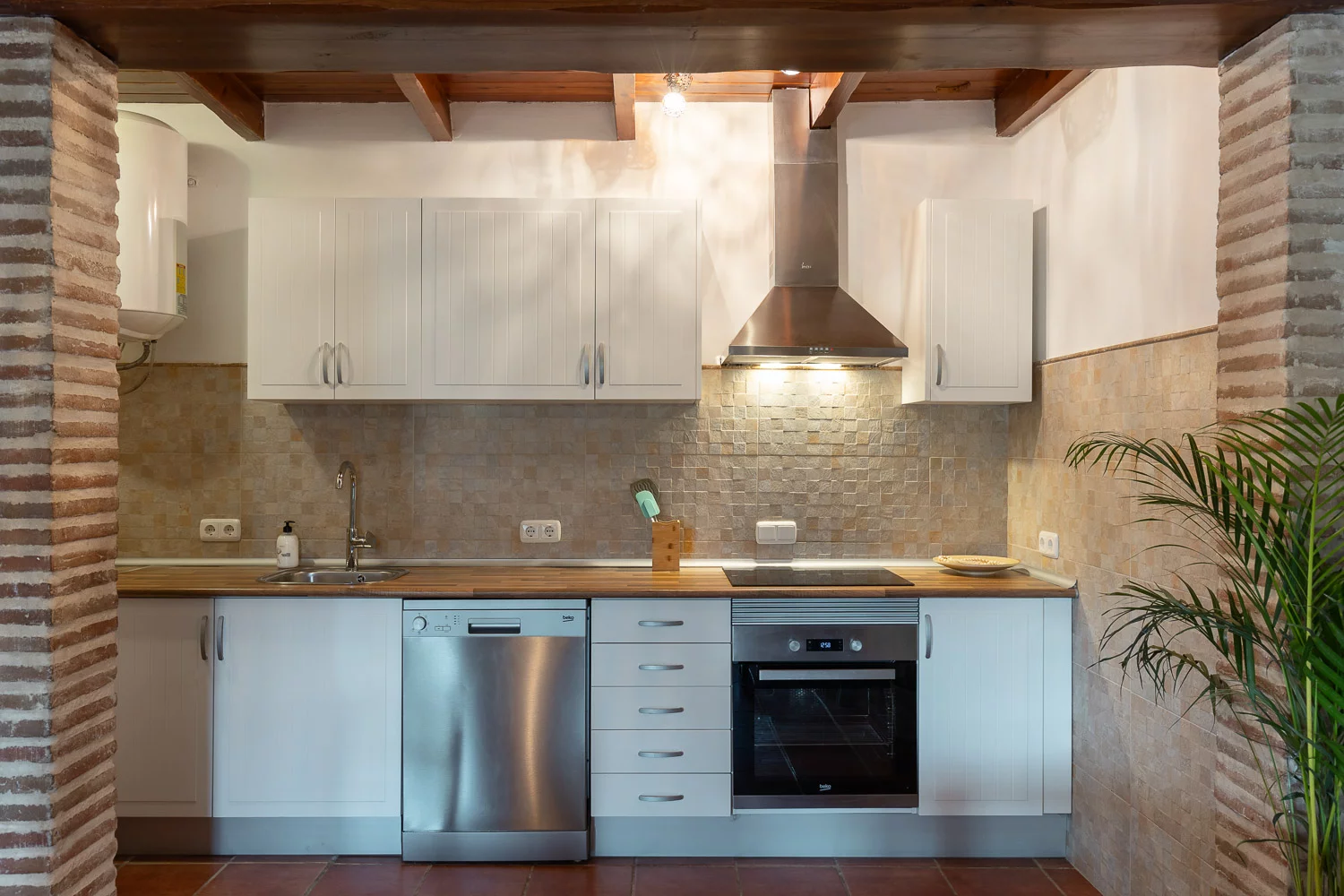 La granja de antonio kleinschalig vakantiepark appartementen andalusie spanje vakantie woning verhuur alhaurin el grande malaga bed en breakfast benb Alberca 11.jpg