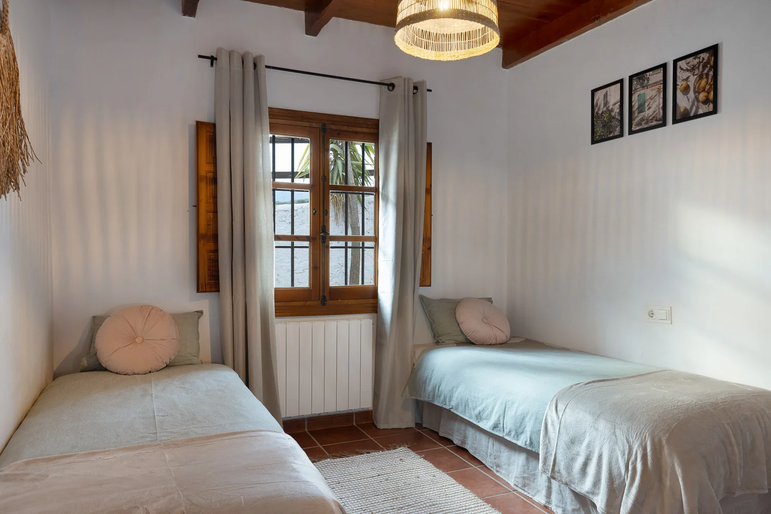 La granja de antonio kleinschalig vakantiepark appartementen andalusie spanje vakantie woning verhuur alhaurin el grande malaga bed en breakfast benb Alberca.jpg
