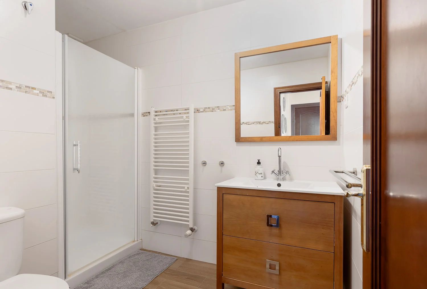 La granja de antonio kleinschalig vakantiepark appartementen andalusie spanje vakantie woning verhuur alhaurin el grande malaga bed en breakfast benb Tolox 20.jpg