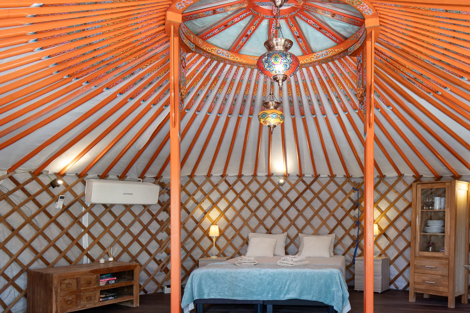 La granja de antonio kleinschalig vakantiepark appartementen andalusie spanje vakantie woning verhuur alhaurin el grande malaga bed en breakfast benb Yurt 02.jpg