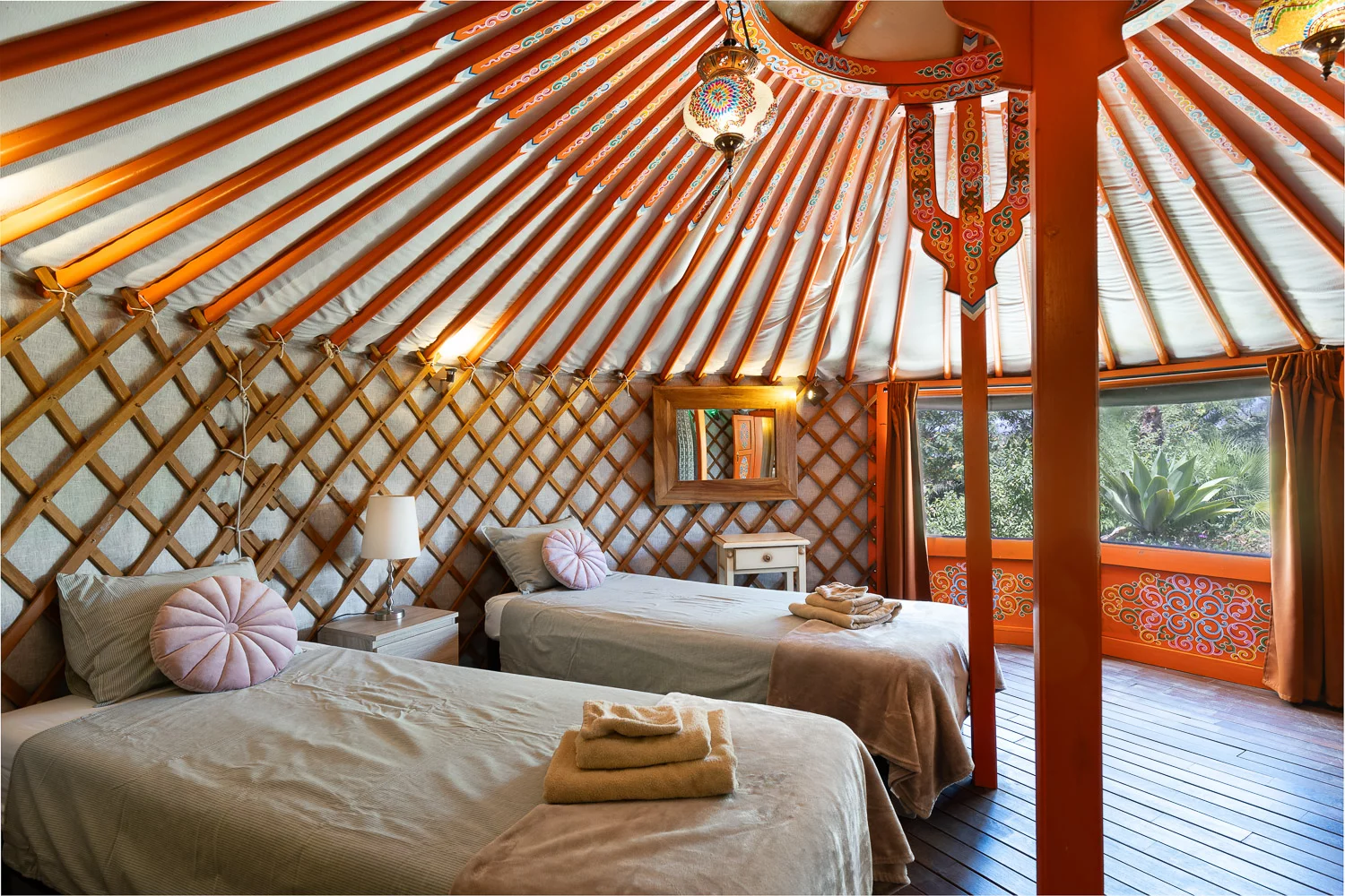 La granja de antonio kleinschalig vakantiepark appartementen andalusie spanje vakantie woning verhuur alhaurin el grande malaga bed en breakfast benb Yurt 13.jpg